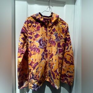 Vibrant Hooded Windbreaker Under Armour